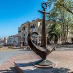 В Одесі ініціювали петицію щодо знесення пам’ятника «Якір-серце»