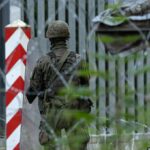 Польща закликала своїх громадян негайно залишити Білорусь