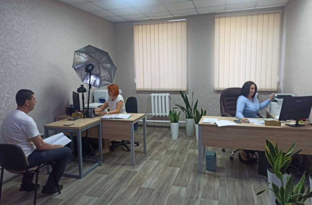 У ЦНАП Арцизької громади стартували нові послуги від сервісного центру МВС.