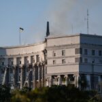 Кабмін у Києві пошкодили росіяни під час нічної атаки – фото з місця події