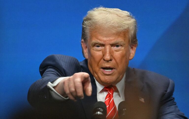 Трамп закликає світ обмежити права на надання притулку – нова імміграційна політика США