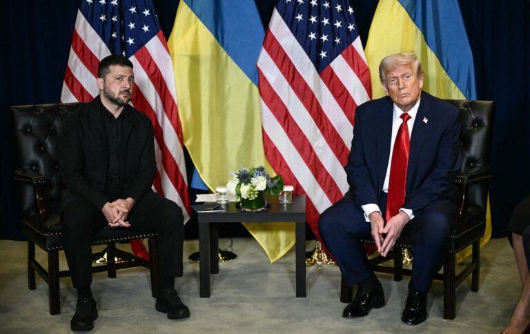 Зеленський повідомив Трампу про звільнення 360 квадратних кілометрів від російських військ ЗСУ.