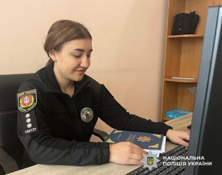 Подруга-шахрайка опиниться на лаві підсудних в Одещині через «платне повернення прав»