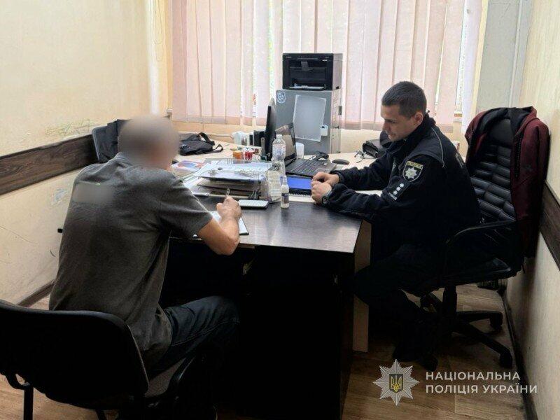 В Одесі чоловік вбив партнерку та переховувався у підземеллі.