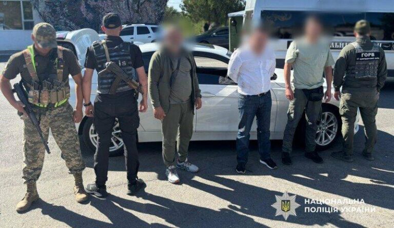 Фальшивий прокурор в Одеській області шахраював з військовими: усі деталі справи