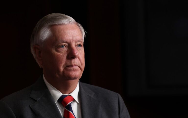 Грем вважає, що Європі слід підтримати ідею Трампа і покарати торгових партнерів Путіна