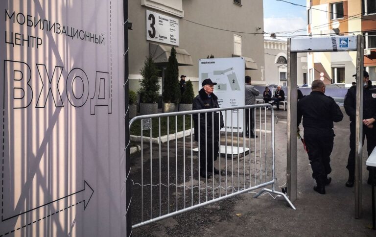 Росіяни планують наростити темпи мобілізації українців на ТОТ