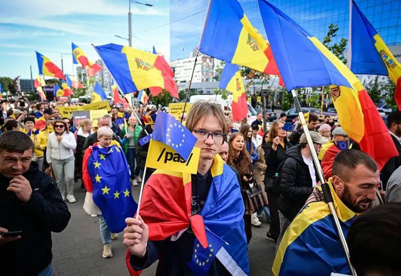 В Молдові пройшли парламентські вибори: проєвропейська партія здобула впевнену перемогу.