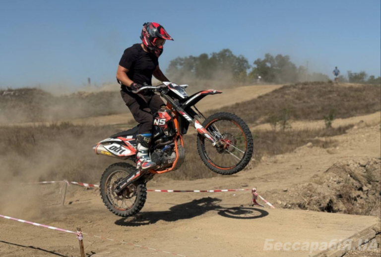В Ізмаїлі відновили мотокрос: нова траса знову відкриває свої двері для атлетів.