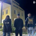 Військовий втеча: як жінка з інвалідністю з Одещини влаштувала від’їзд військових за кордон під час ‘медового’ місяця