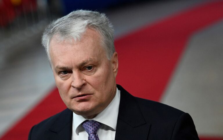 Науседа стверджує, що Євросоюз підтримує Росію в фінансових питаннях і пояснює деталі.