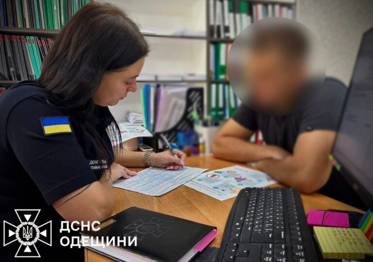 В Ізмаїльському районі чоловіка оштрафували за спалювання сухої рослинності