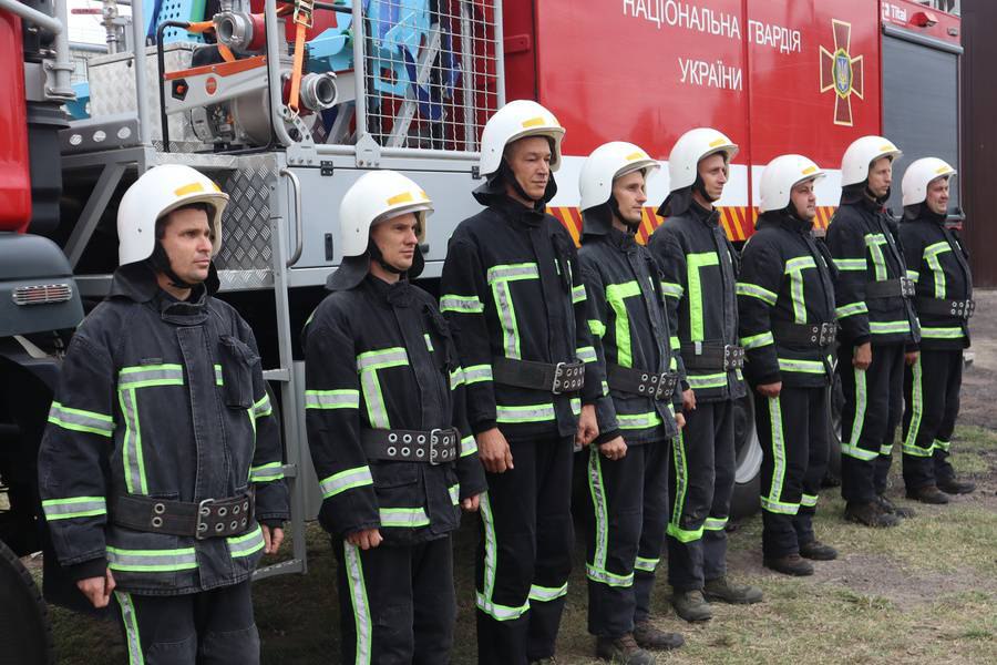 Відзначили героїв-рятівників: ізмаїльські гвардійці пожежного підрозділу 18-го батальйону Нацгвардії до Дня рятівника