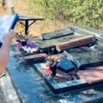 Вандал розбив 29 надгробків на одеському кладовищі