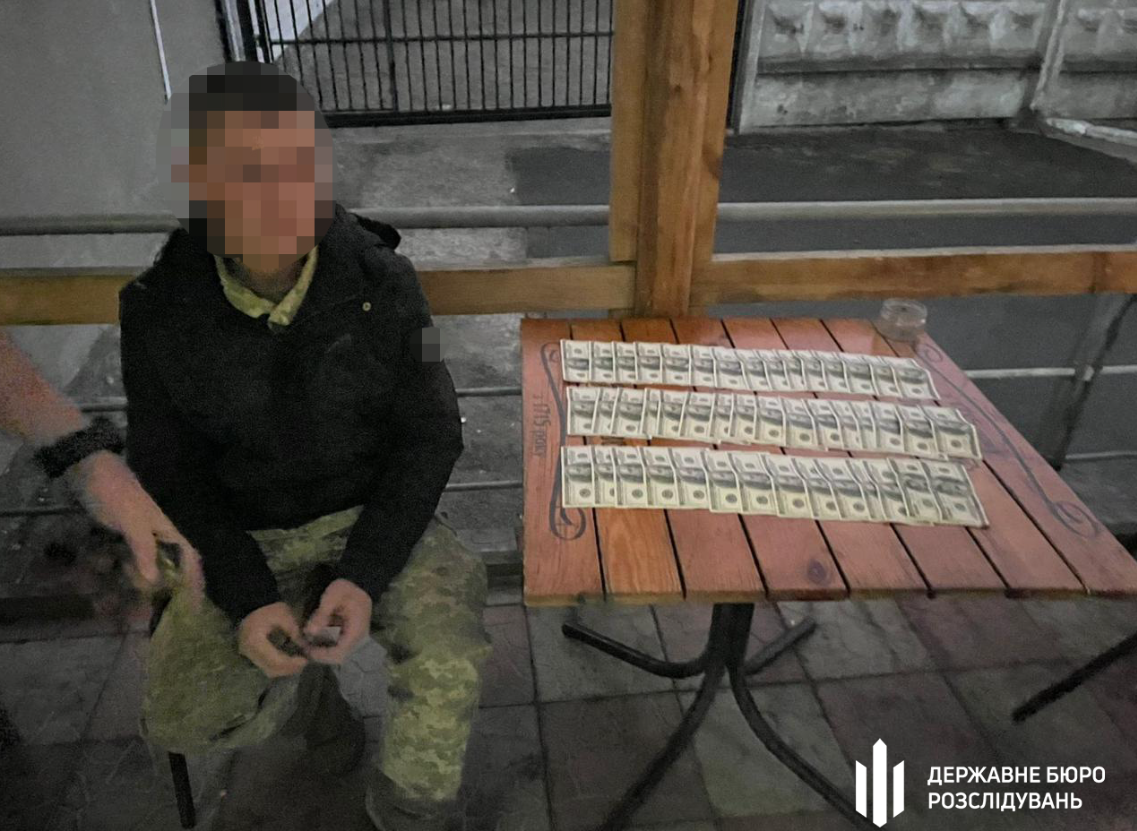 В Одеській області затримали прикордонника за контрабанду чоловіків до Придністров’я.