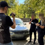 У Білгород-Дністровському районі прикордонник намагався влаштувати незаконні подорожі для призовників до Молдови.