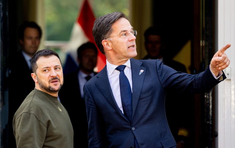 Зеленський і Рютте провели переговори щодо систем протиповітряної оборони для України.