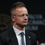 Угорщина продовжує імпорт російської нафти, незважаючи на міжнародний тиск.