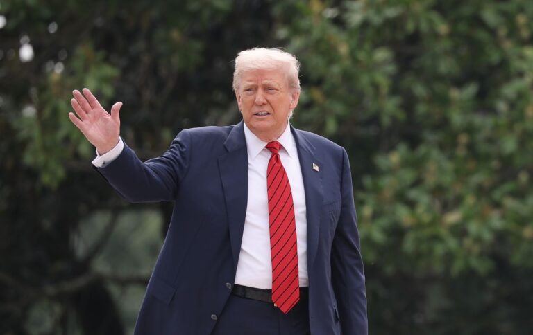 Дональд Трамп вдруге ступив на британську землю в Лондоні