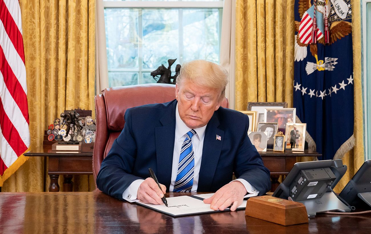 Трамп надав офіційний статус терористичного угрупування руху Antifa.