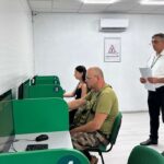 Отримання водійських прав: Як одночасно скласти іспити для категорій B та C під час самопідготовки.