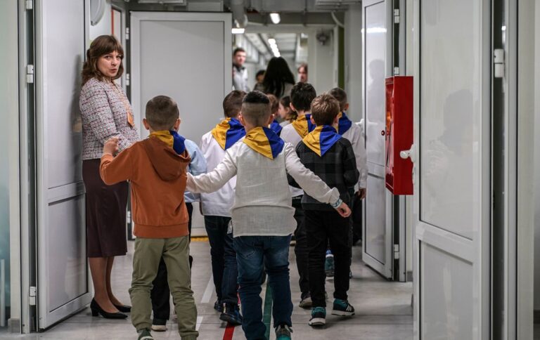 У школах України бракує вчителів з деяких важливих для учнів предметів – дефіцит кадрів, МОН