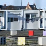 Велика Британія планує посилити вимоги до отримання постійного місця проживання для мігрантів, – Reuters.