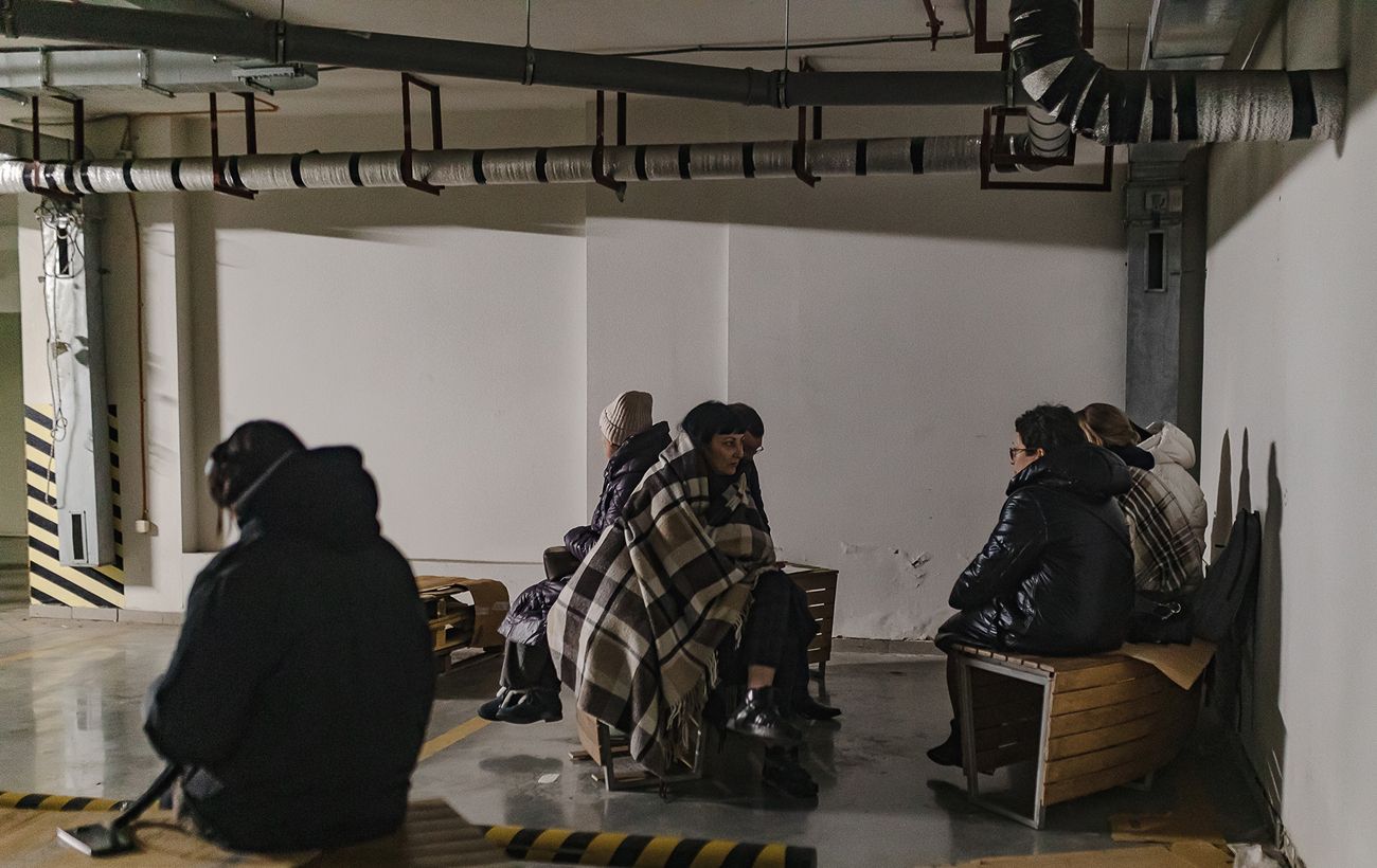 Обстріл Києва – у Дарницькому районі в укритті померла літня жінка