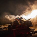 У Києві пролунали вибухи, працює ППО по ворожих дронах