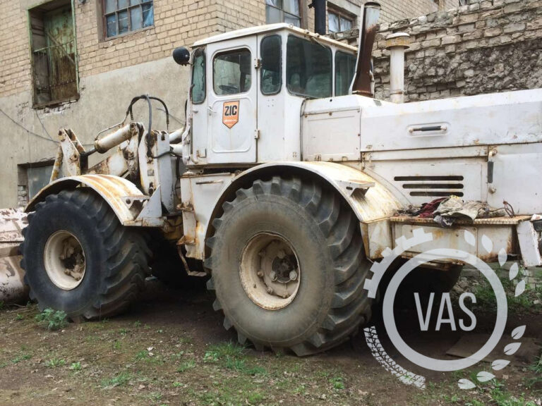 Колісні трактори та їх застосування у сучасному господарстві