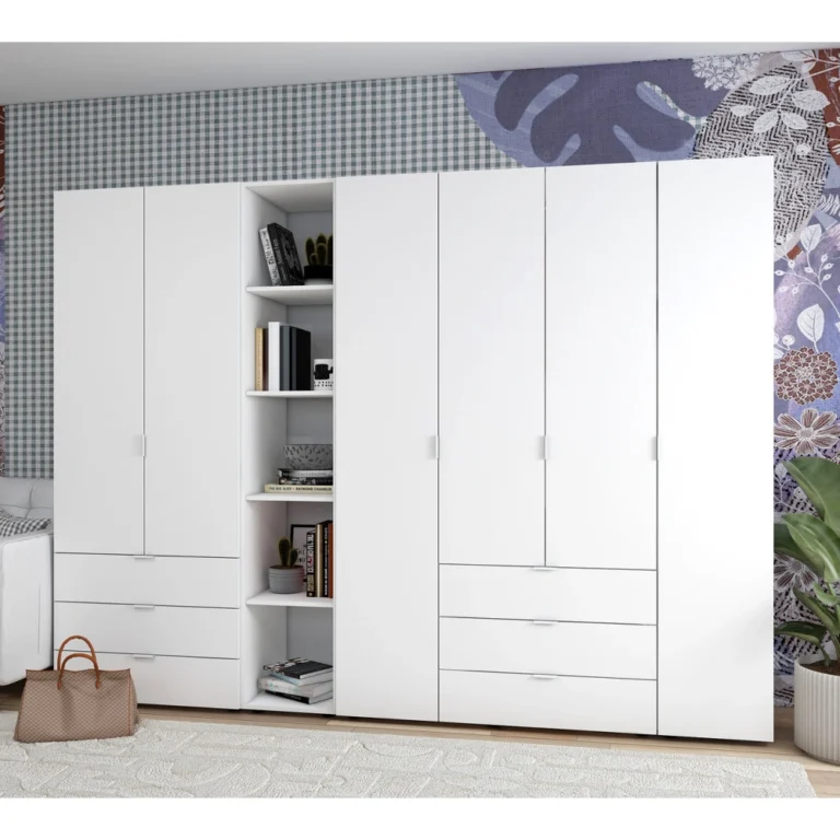 Як обрати ідеальну шафу для спальні: практичність, стиль і комфорт