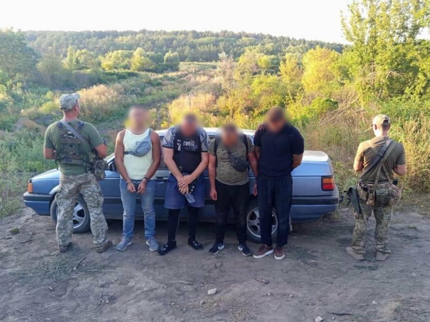 Чотири чоловіки на Одещині залучили 4-річного хлопчика до спроби втечі з країни.