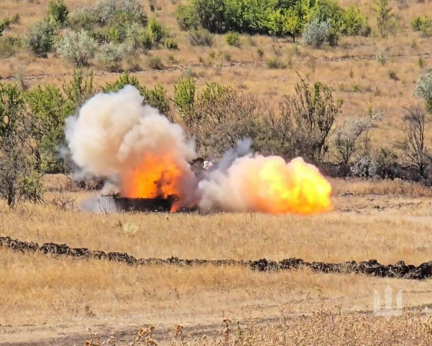 Протягом минулої доби українські сили знищили приблизно 900 російських військових.