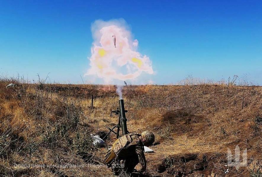 Ворог інтенсифікував наступ: за добу відбулося близько 200 зіткнень, ЗСУ незламно обороняють свої позиції.
