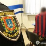 В Одеській області поліцейські впіймали злочинця, який вкрав автомобіль прямо біля церкви – ФОТО