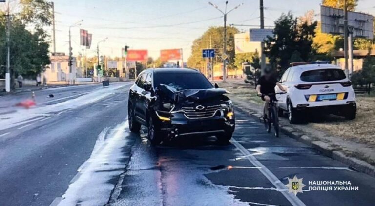 В Одесі літній чоловік трагічно загинув під колесами автомобіля Samsung – ФОТО