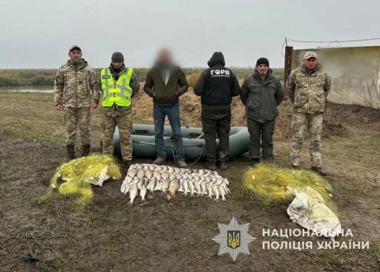 На озері Сасик затримали браконьєра, що завдав 120 тисяч гривень збитків — розпочато розслідування правоохоронцями.