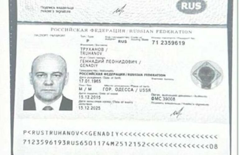 Мер Одеси Труханов висловив занепокоєння щодо майбутнього своєї кар’єри через політичний тиск.