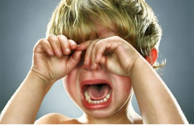 В одеському дитячому садку дітям призначали присідання як покарання та змушували прибирати туалет