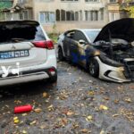 В Одесі у спальному районі знищено вогнем два автомобілі