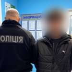 В Одесі юнак 19 років став підозрюваним у підпалі автомобіля Tesla за наказом “куратора”