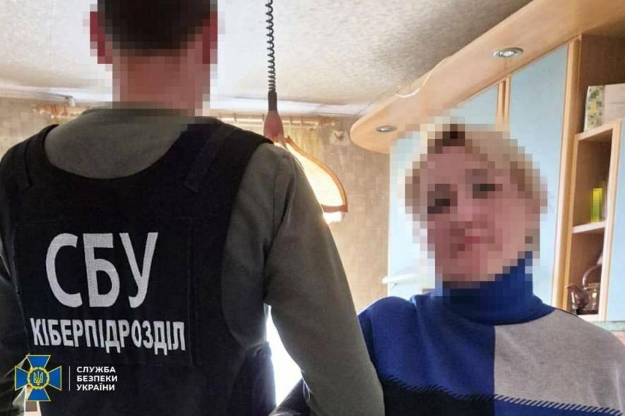 Одеська касирка видавала секрети клієнтів ФСБ та дослідшуала місця для розгортання ППО.