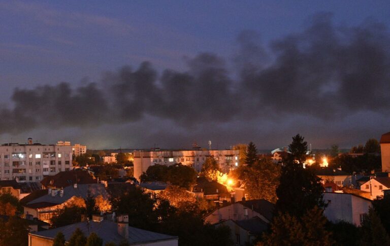 Напад Шахедів на Полтаву 7 жовтня: місто здригнулося від вибухів.