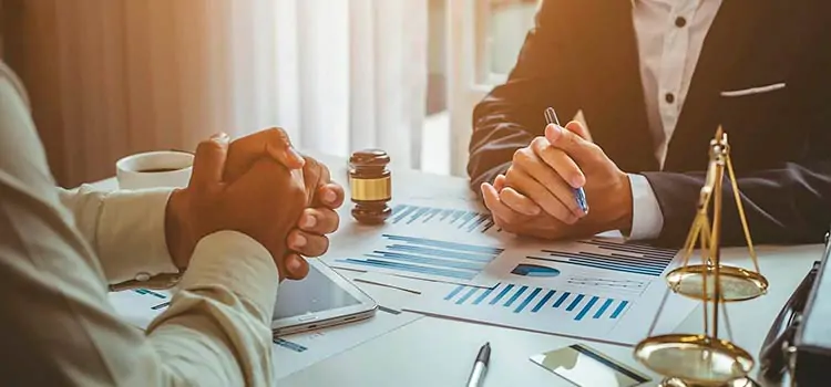 Юридичні послуги для бізнесу в Україні: зміст і користь