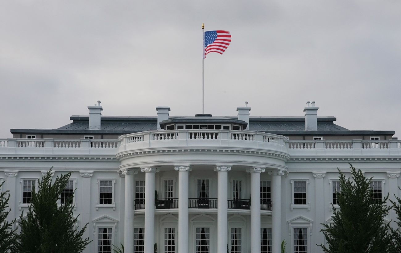 У США через шатдаун Трамп готує масові звільнення працівників.