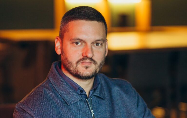 Дмитро Слинько зайняв місце депутата від Слуги народу, змінивши Анну Колісник