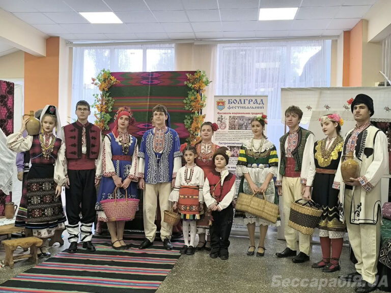 Багатокультурна палітра: у Болграді пройшов вражаючий фестиваль “ETHNO FASHION 2025”