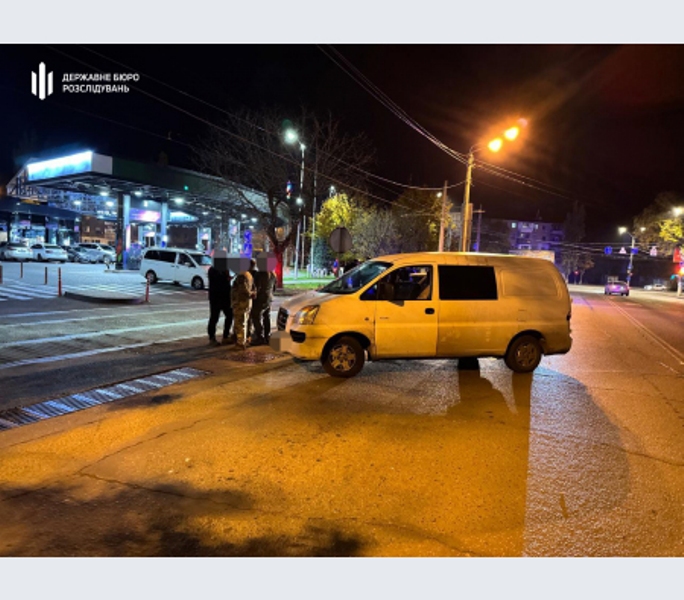 У Одесі нетверезий поліцейський завдав ушкоджень автомобілю ТЦК