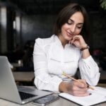 В Україні: як відрізняються CV і резюме при пошуку роботи