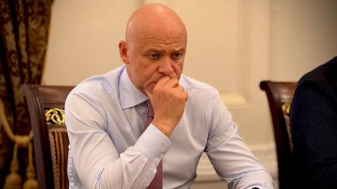 Геннадія Труханова, мера Одеси, позбавлено українського громадянства, повідомляє СБУ.